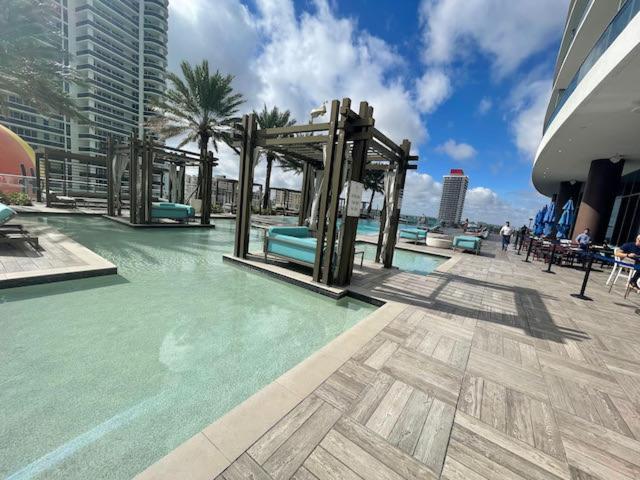 Stay At The Top With Amazing Views By Rent4Us Hollywood Exterior foto